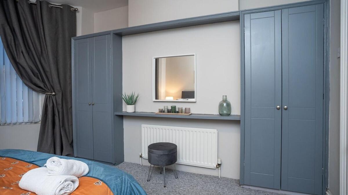 1 Bdr Apartment At Queens Uni By Belfast City Breaks Habitación foto